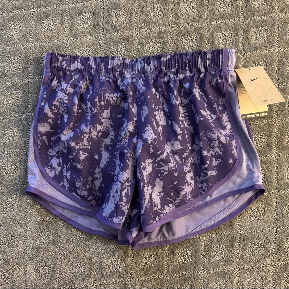 NWT Women’s Nike Logo Dri-Fit Workout Running Shorts Purple Design Size S